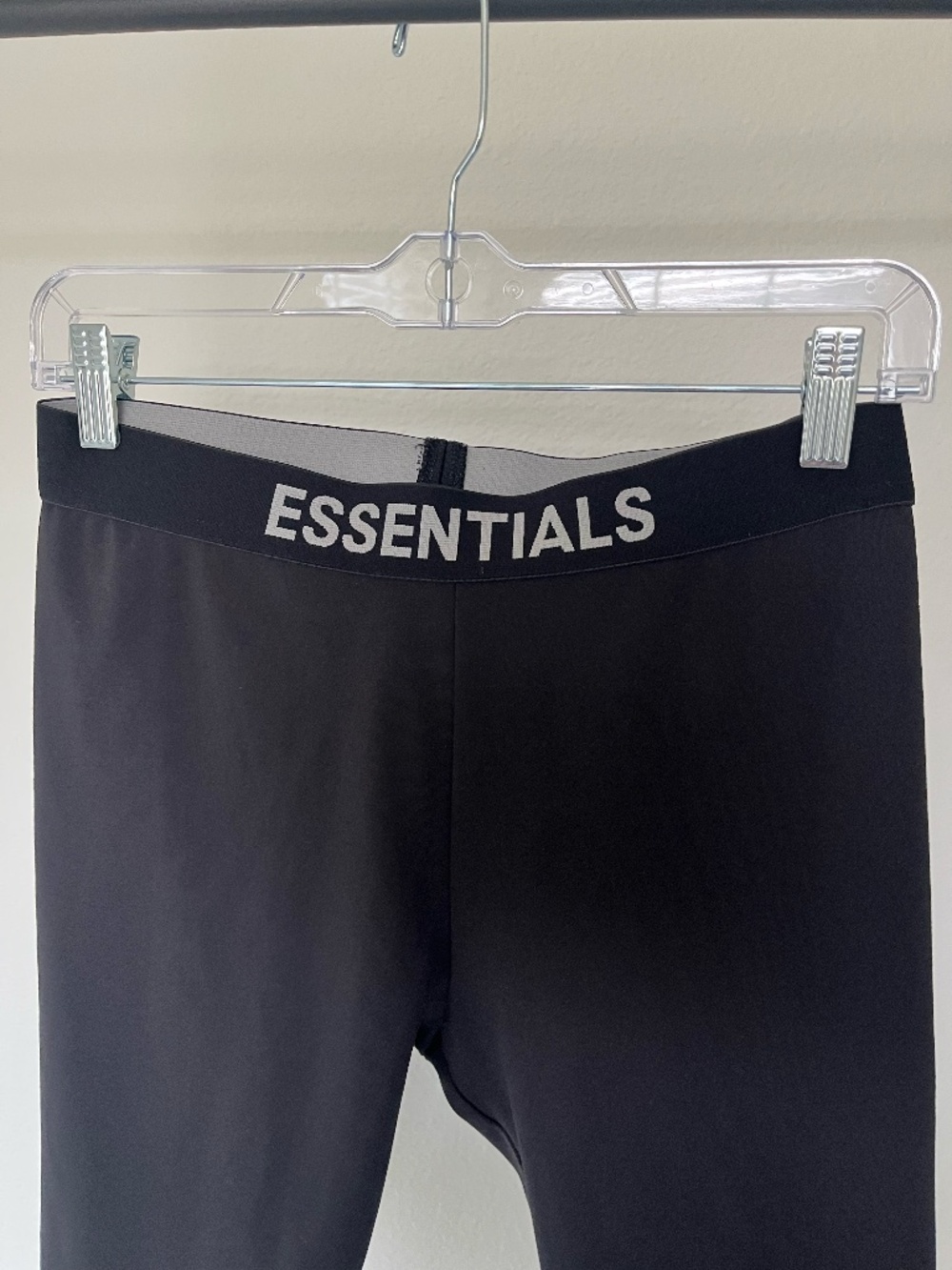 ESSENTIALS FEAR OF GOD | Athletic High-Waisted Bike Shorts in Black | Size Small - Picture 3 of 7